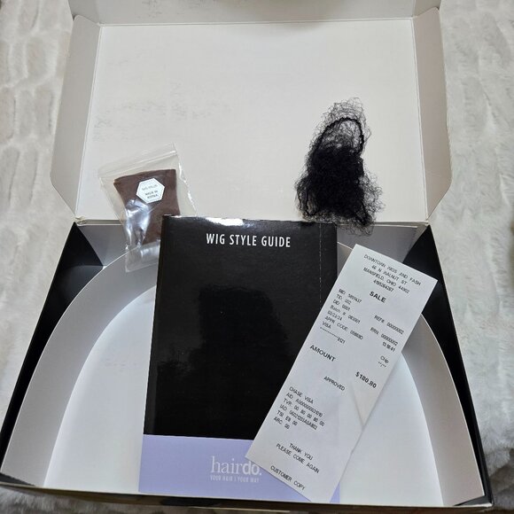 Wig Hair Do True To Life Silver Light Gray Wig Glamour Pix Pixie Cut Never Worn - Picture 9 of 9